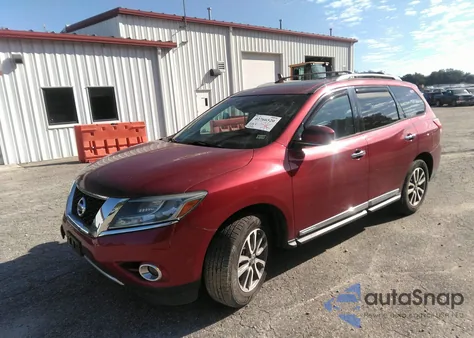 2013 Nissan Pathfinder Sl z USA, uszkodzony, nr VIN 5N1AR2MM6DC667707